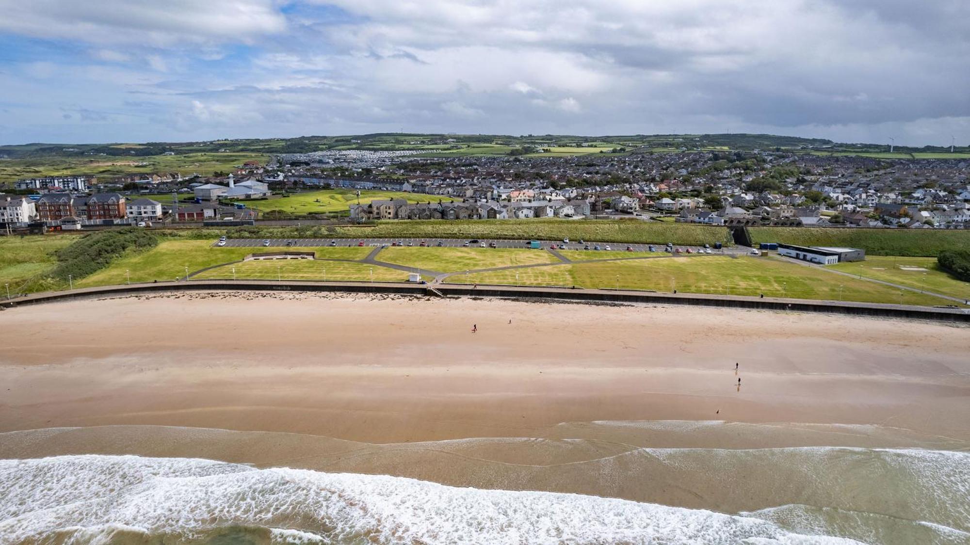 5 Dunluce Park - Portrush By The Sea Exterior foto